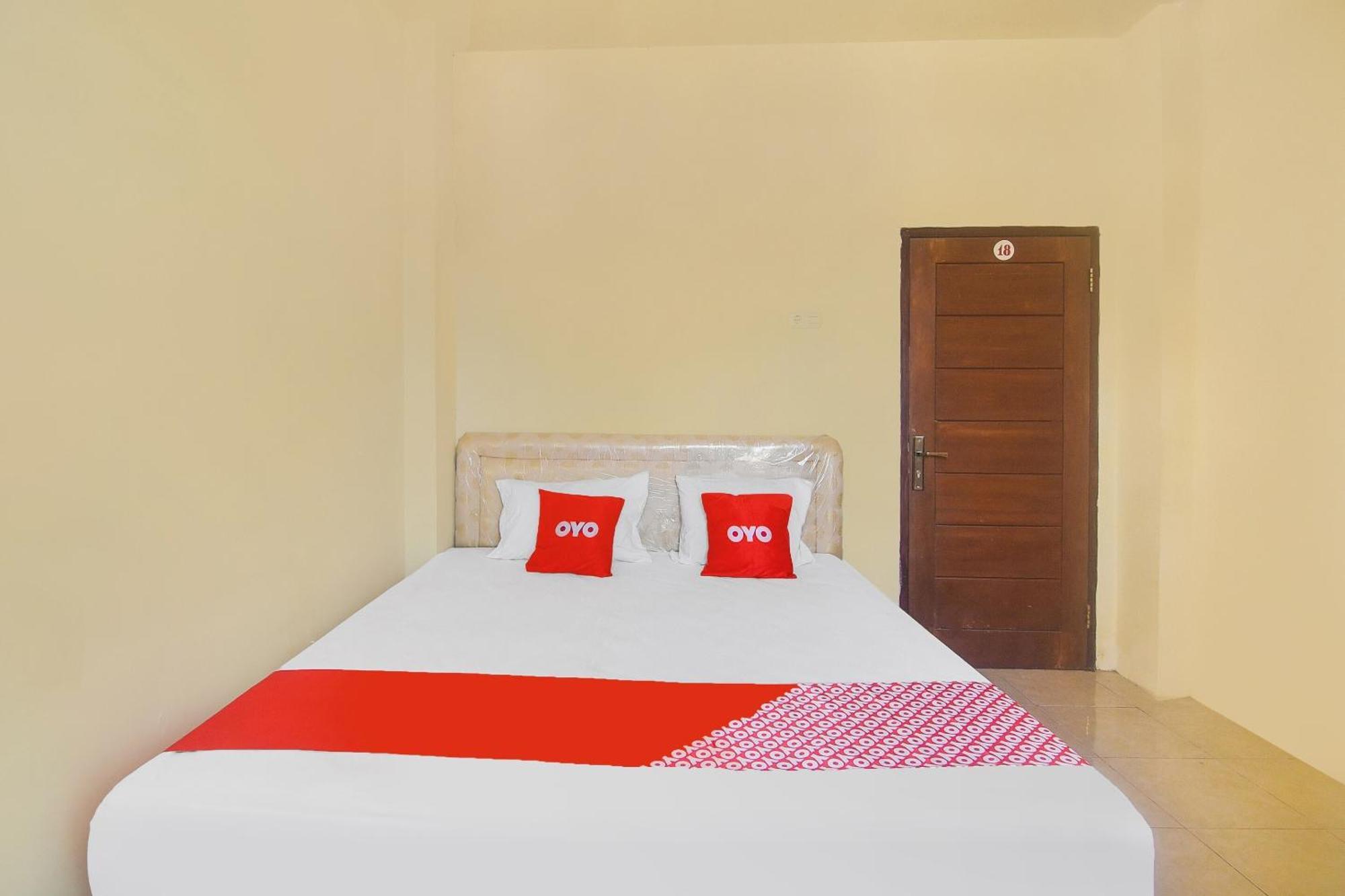 Hotel Oyo 91755 Priska Kost Dan Manado